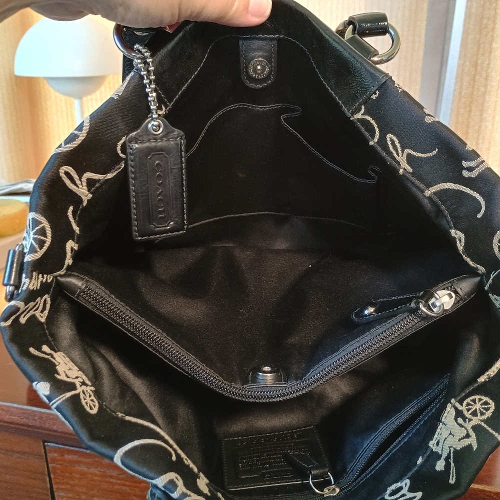 Coach Ashley Horse And Carriage Shoulder Bag - Picture 4 of 5